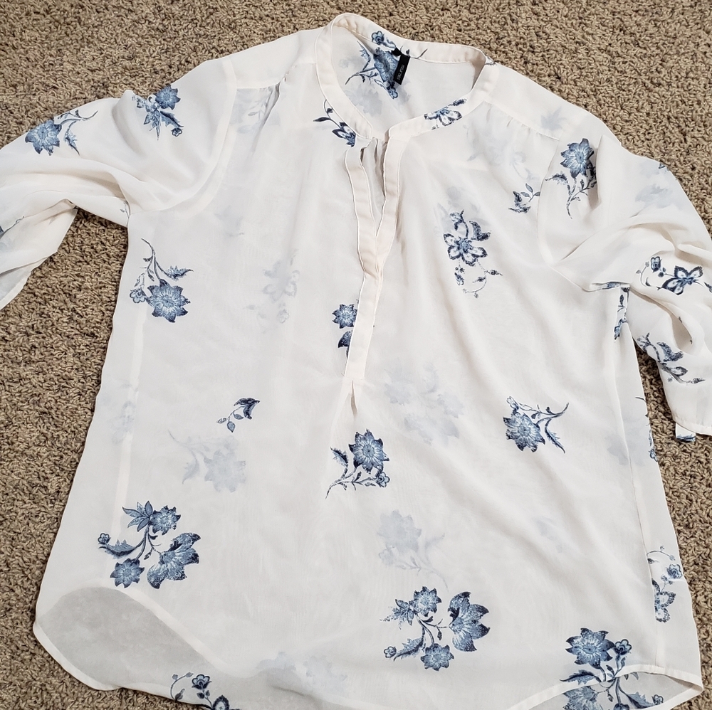 Maurice's shirt